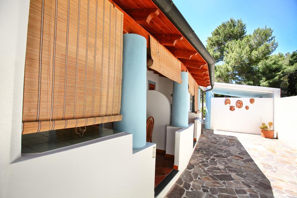 Villa Crimi Vulcano  Exterior photo
