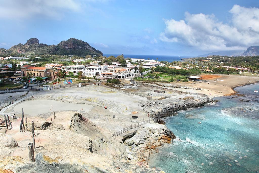 Villa Crimi Vulcano  Exterior photo